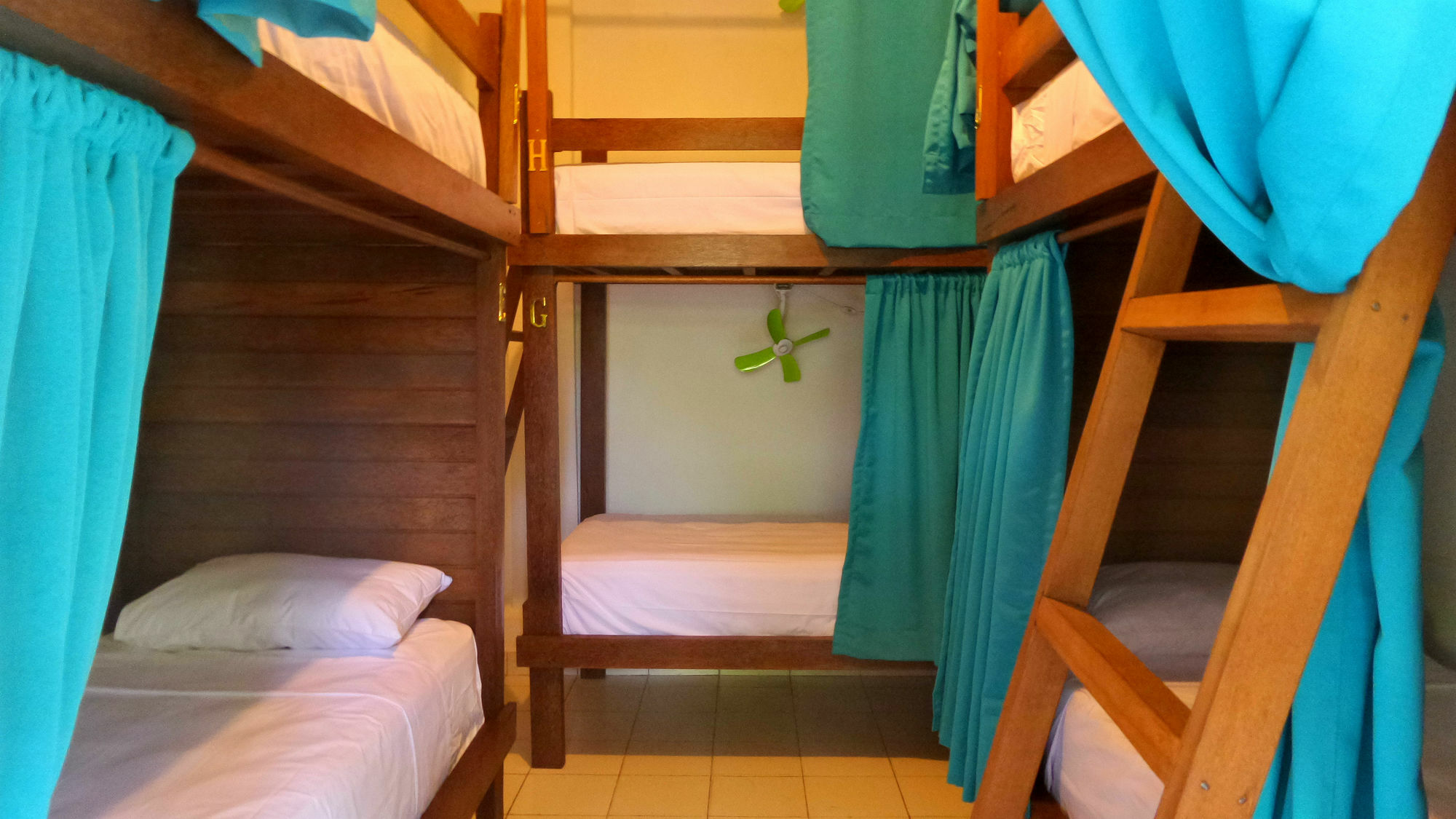 Friendly House Bali Hostel Ubud  Luaran gambar